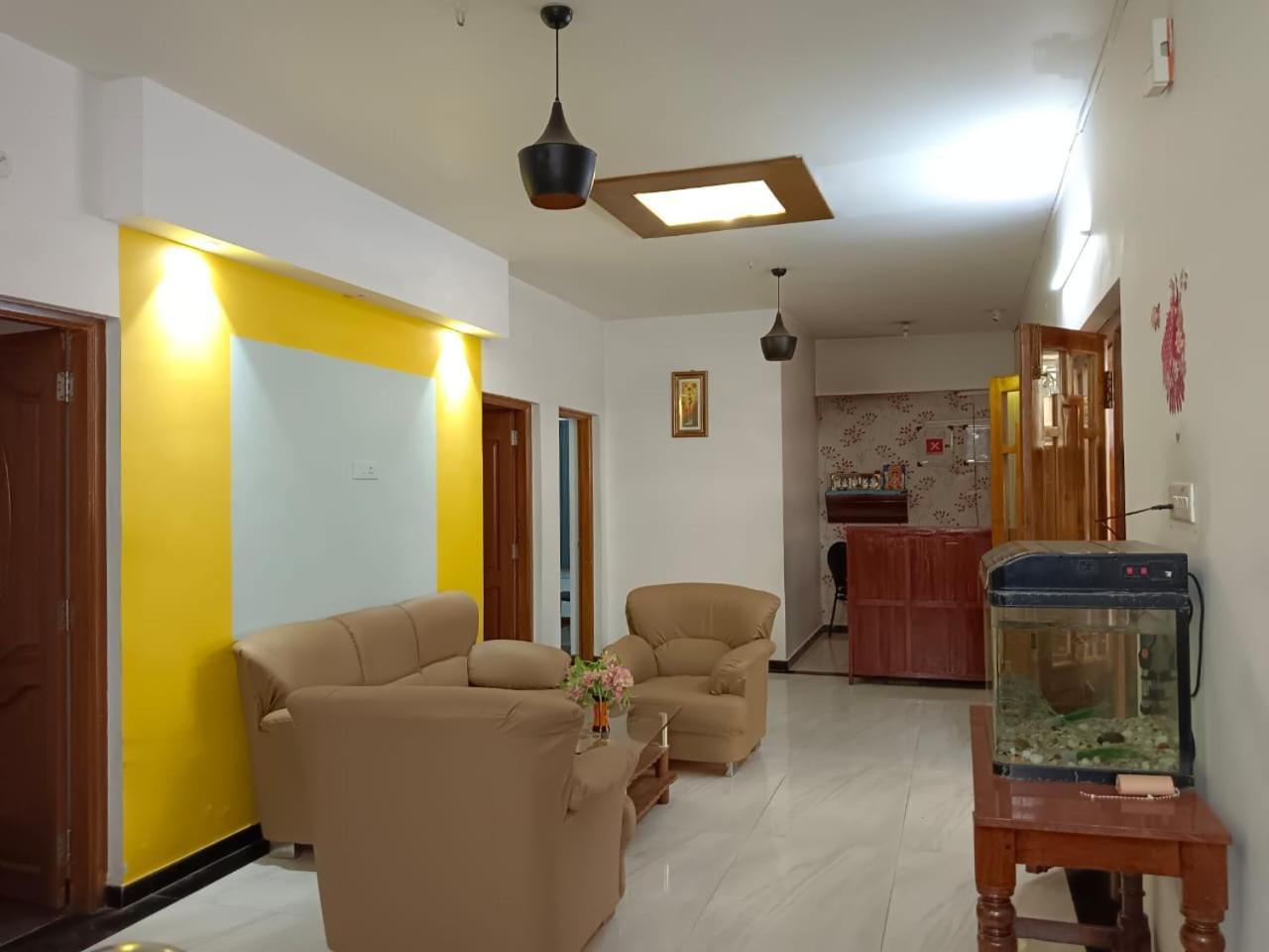 Savi'S Home Stay Ooty Kültér fotó